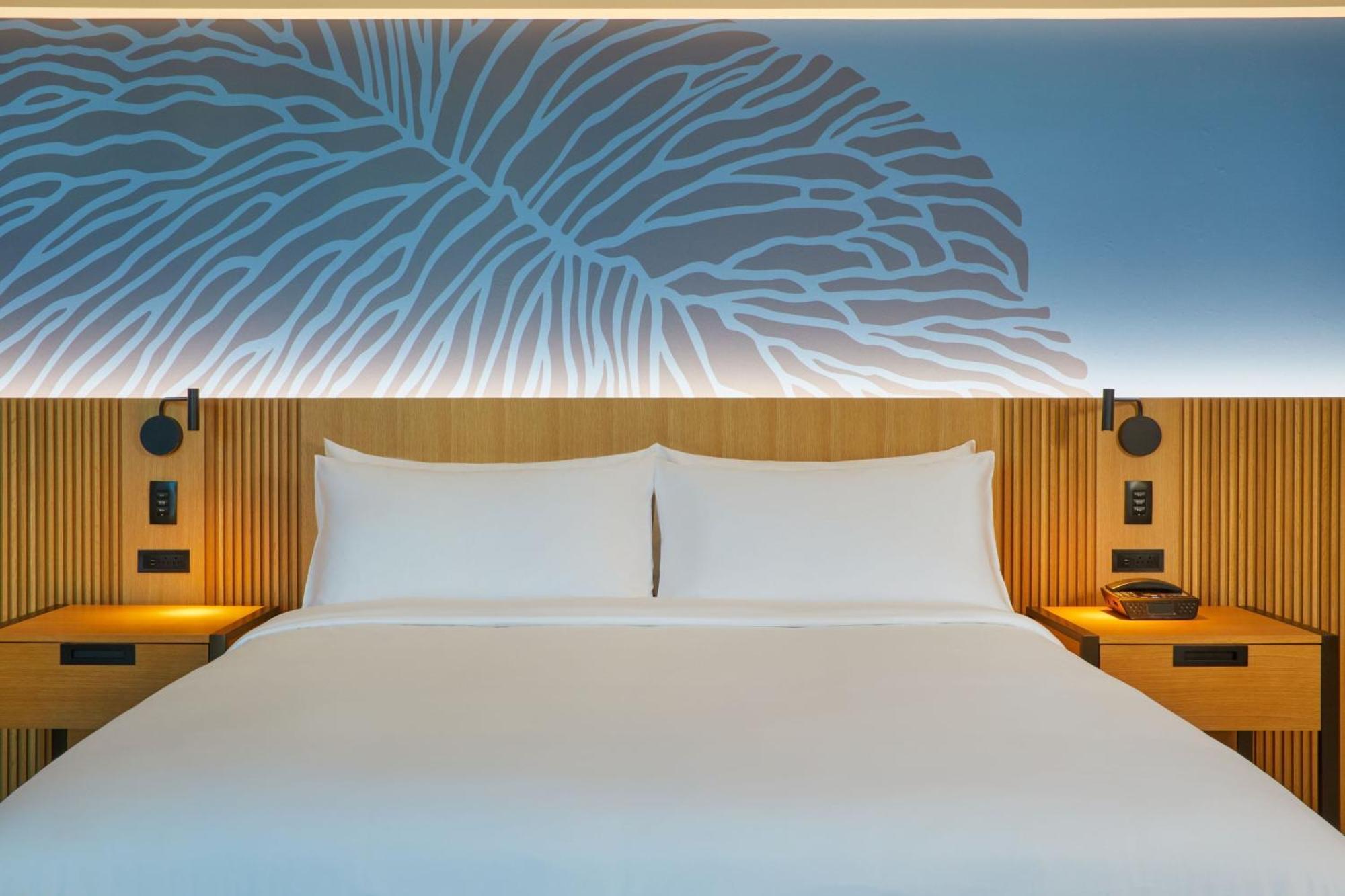 Renaissance Honolulu Hotel & Spa エクステリア 写真